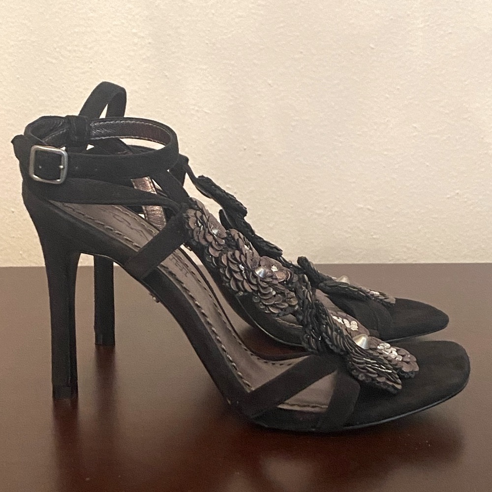 Coach Bianca Floral Heels - Picture 2 of 8